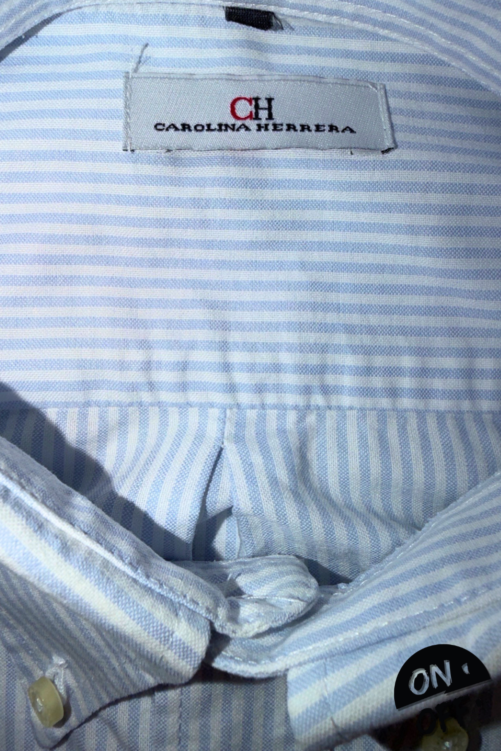 Carolina Herrera Camisa L — detalle 2