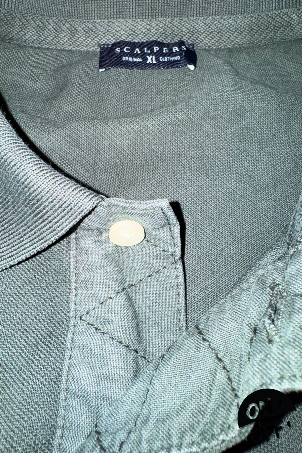 Scalpers Polo XL — detalle 3